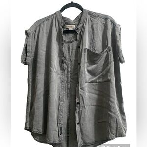 Calvin Klein Women’s button up shirt